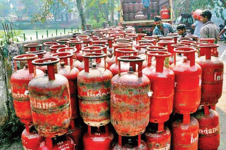 आजपासून LPG सिलेंडरच्या दरात वाढ